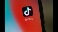 商务部就拜登政府要求字节出售 TikTok 进行了回应,如何看待此事?